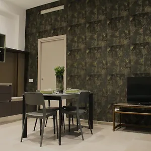 Miki - Mauro Macchi 91 Appartement