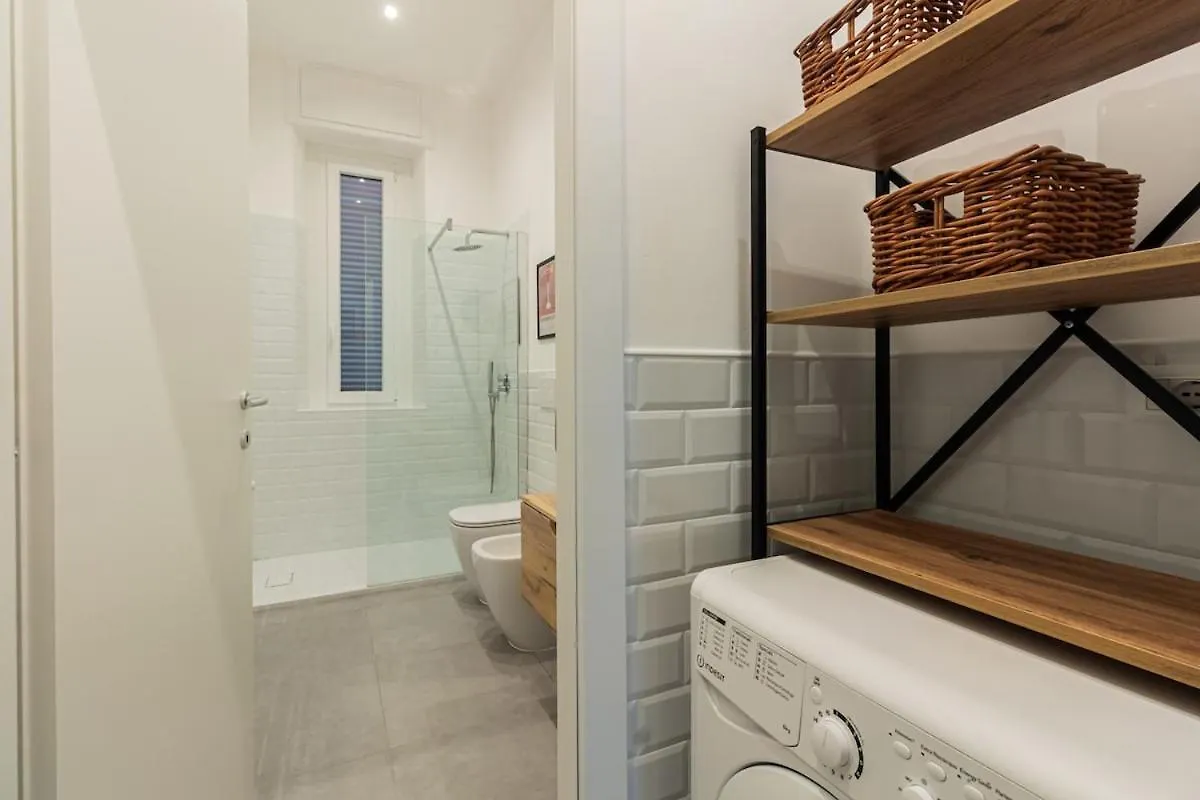 Apartment Homeby, Dimora Soperga Milan